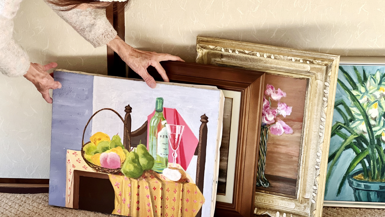 さまざまな額と絵